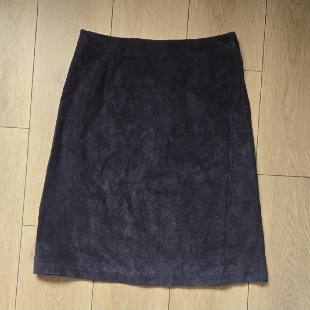 Danier Deep Purple Suede A-line Midi Skirt Sz 6